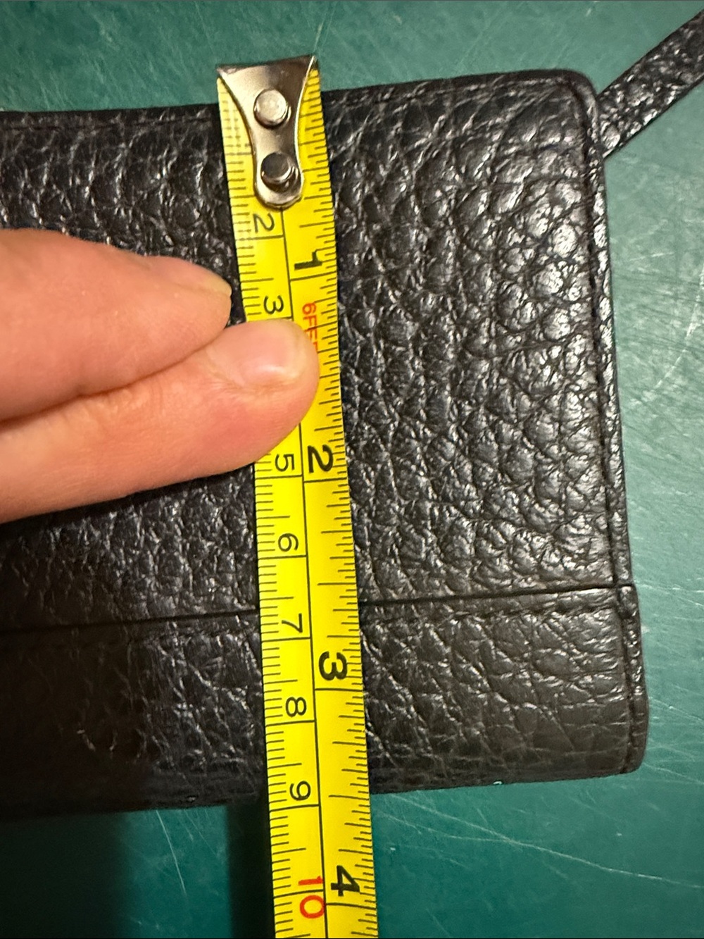 kate spade beige leather bifold wallet - Picture 5 of 5